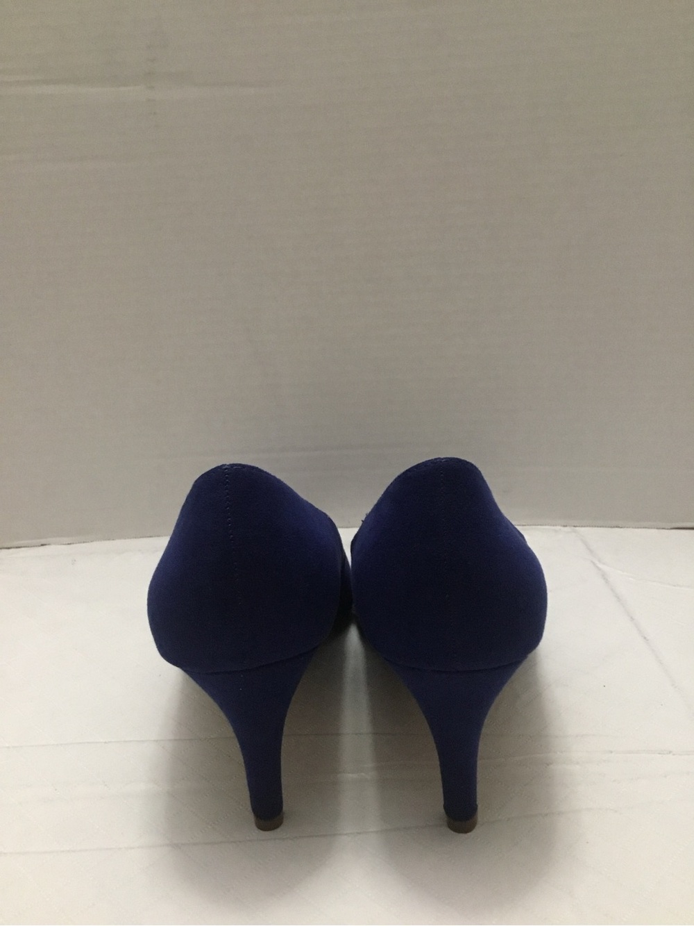 Nine West Royal Blue Pointed Toe Pumps Stiletto Heel Size 7.5 Like New - Picture 4 of 12